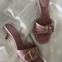 COACH HEELS