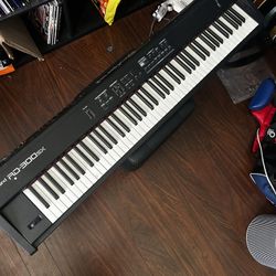 Roland RD300sx Digital Stage Piano 