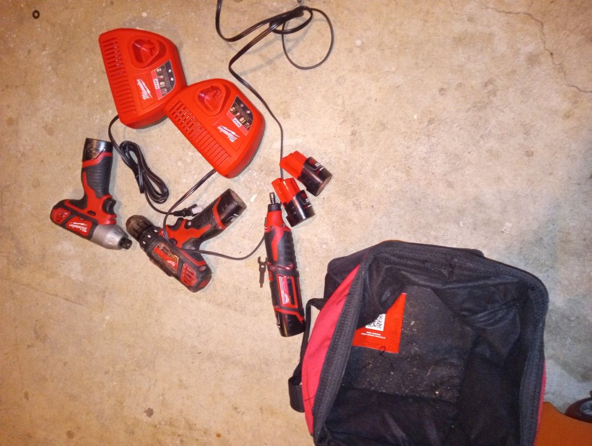 M12 Milwaukee Drill Driver, Dremel 5 Battery