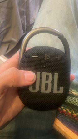 JBL clip 4