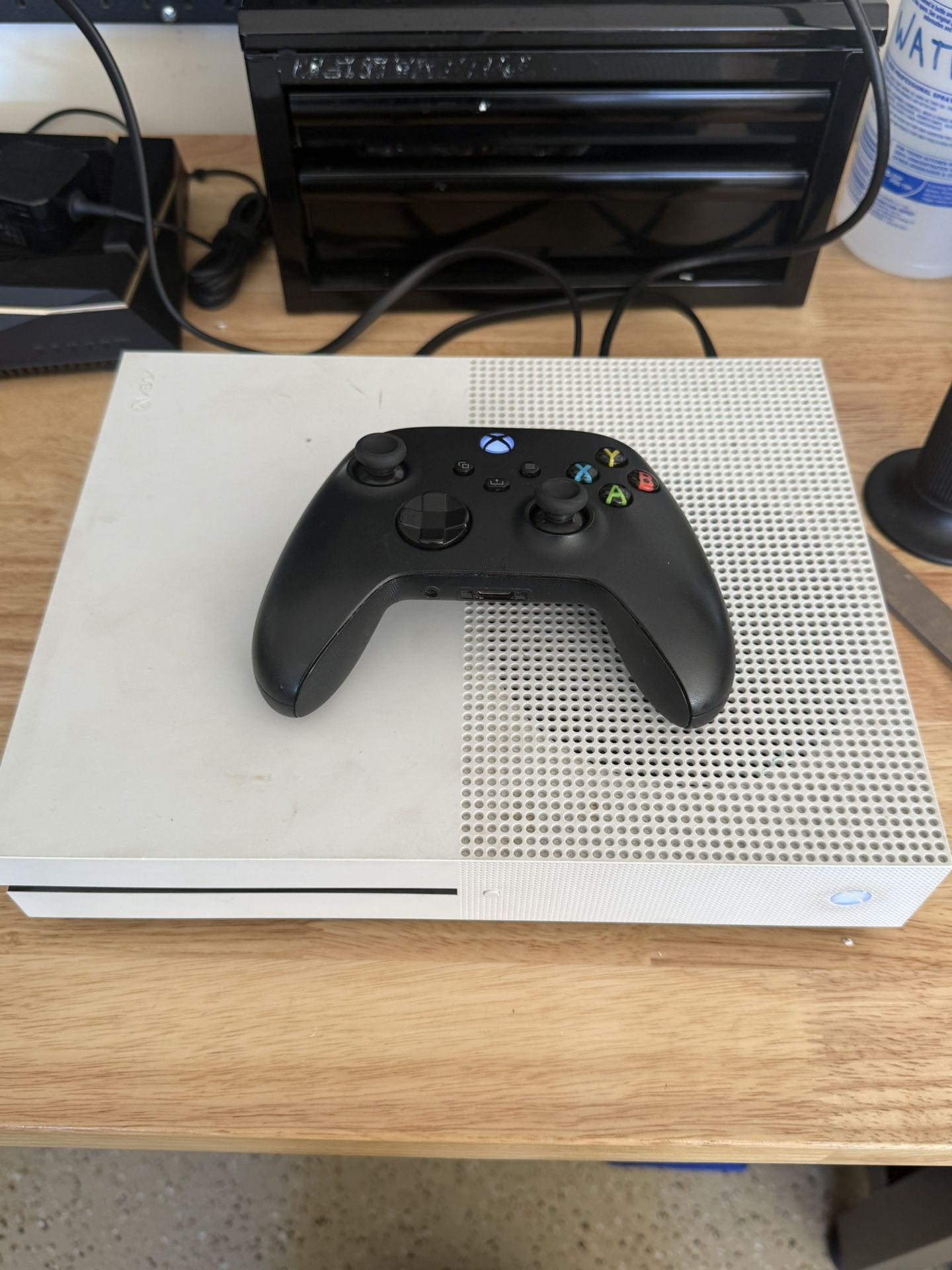 Xbox One S