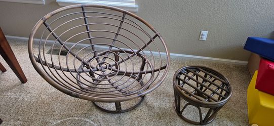 Wicker recliner with footrest