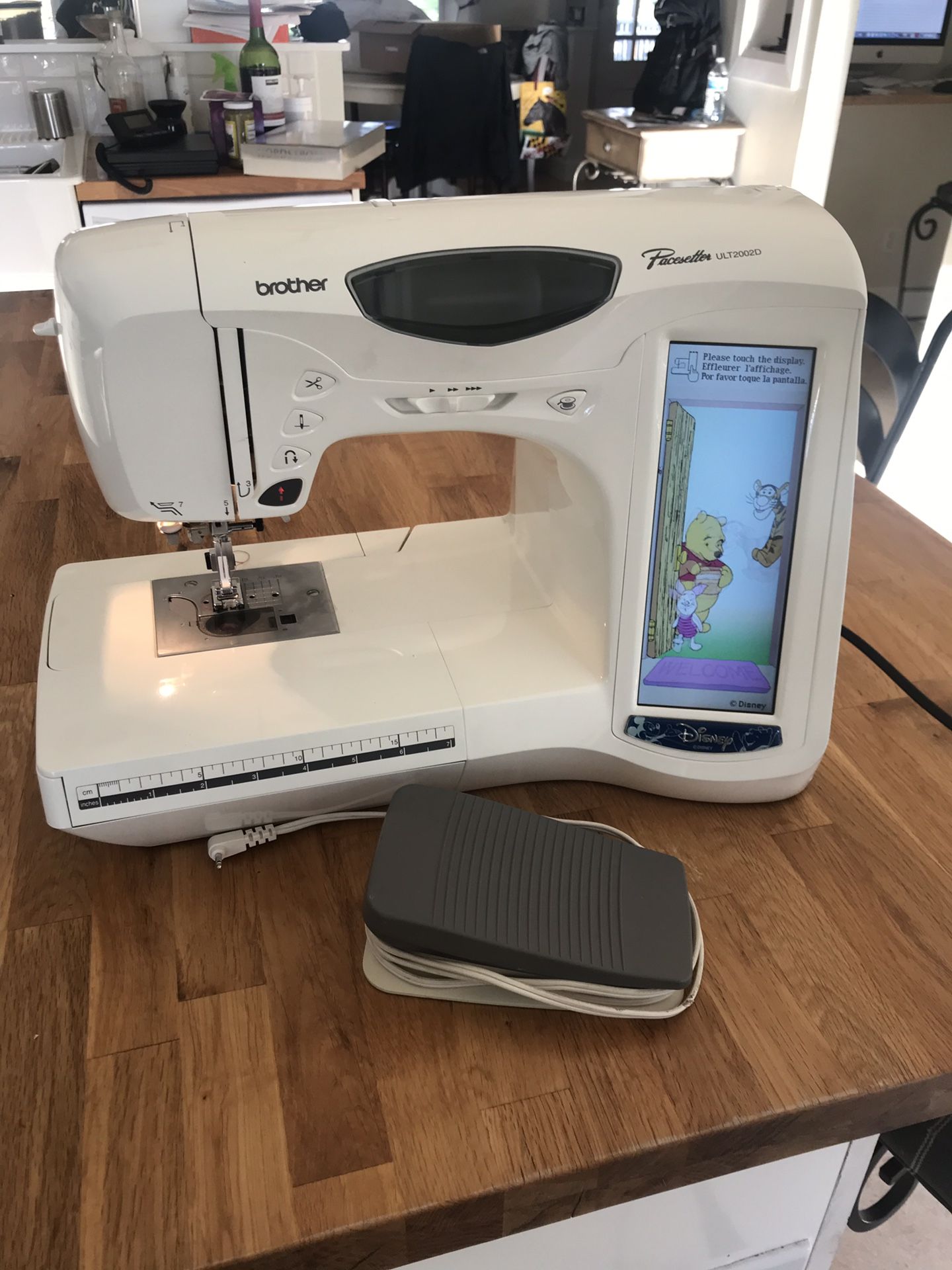 Brother Pacesetter ULT 2002D Sewing and Embroidery Disney Machine