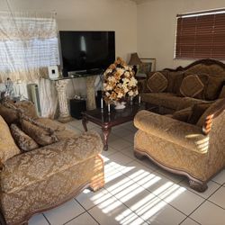 Brand 4-Piece Formal Living Room Set: Luxury Sofa, Loveseat, Single Chair and Coffee Table - Brown and Chenille