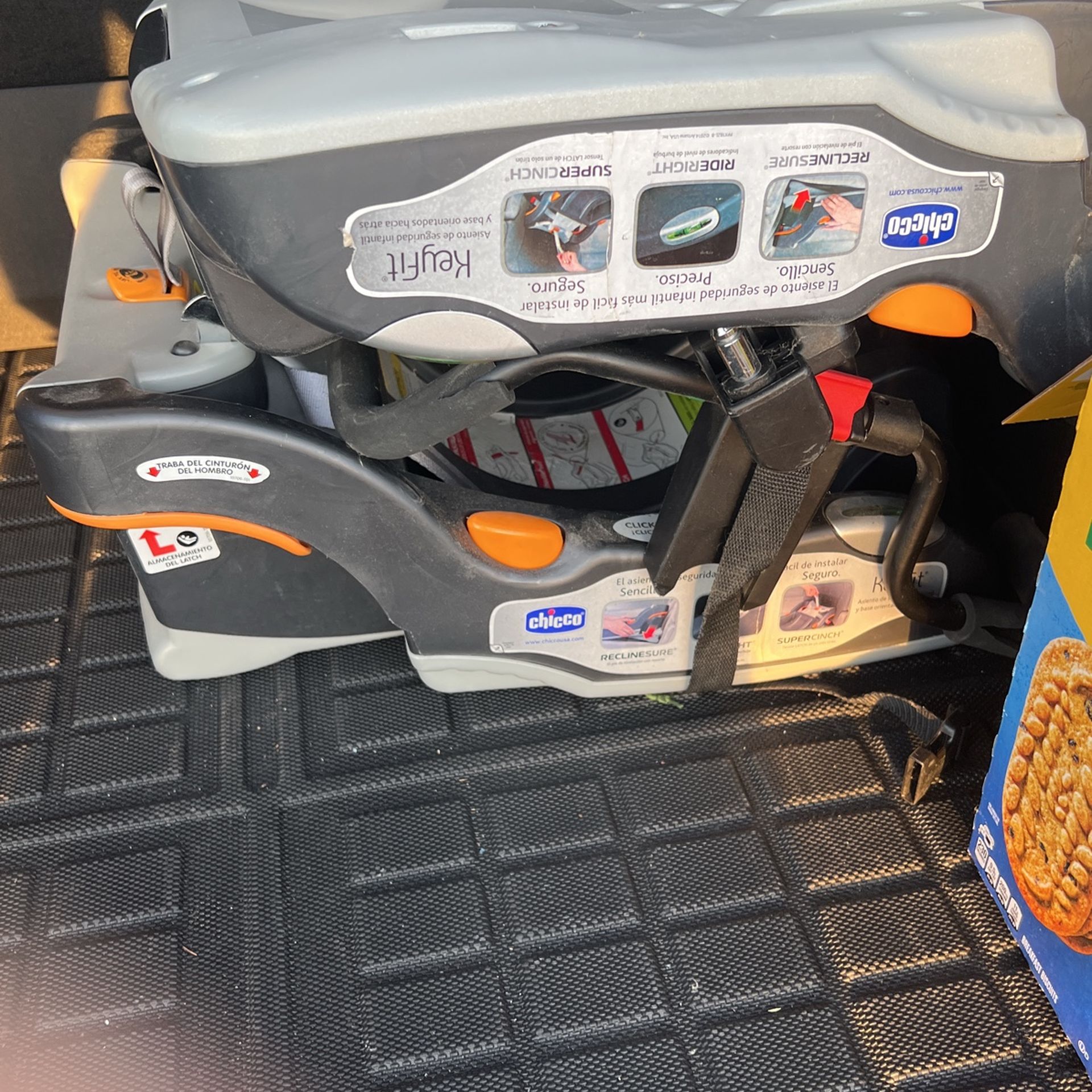 Chico Car Seat Base X2