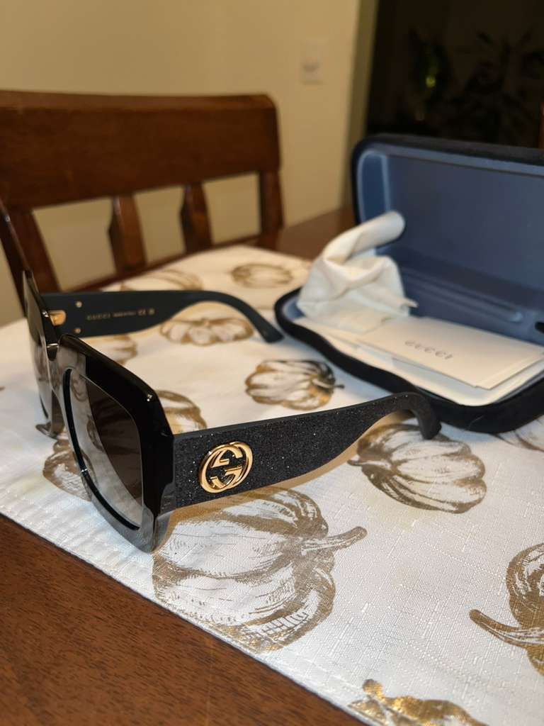 Gucci sunglasses