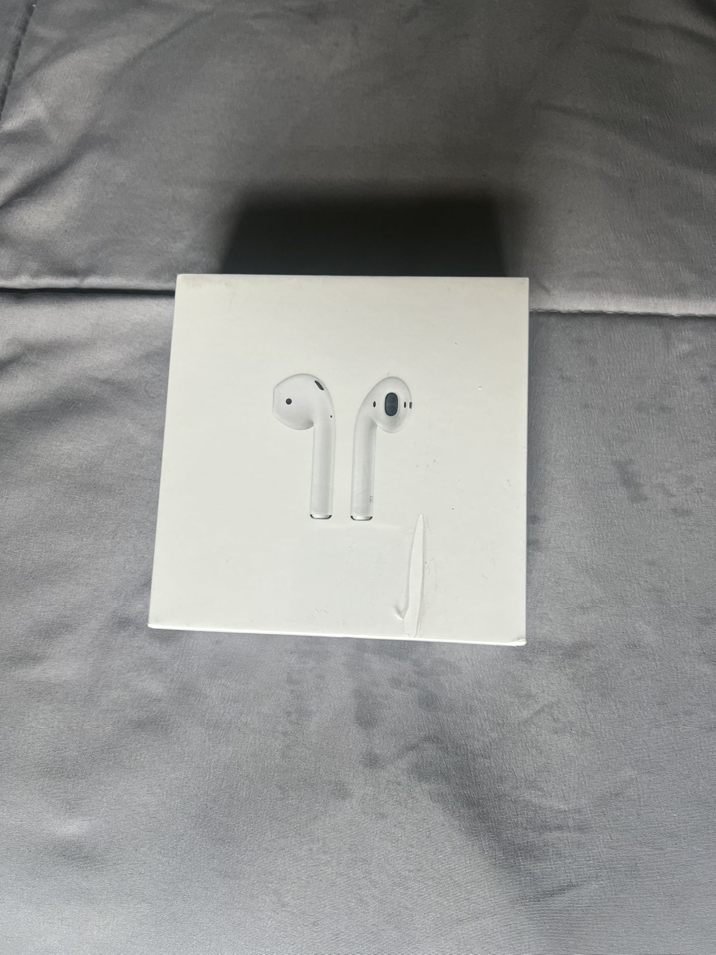 AirPods (New/Unsealed)