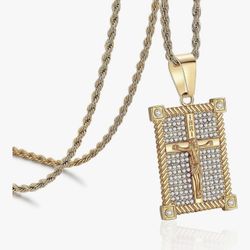 18k Plated Necklace New Never Worn Very Nice 