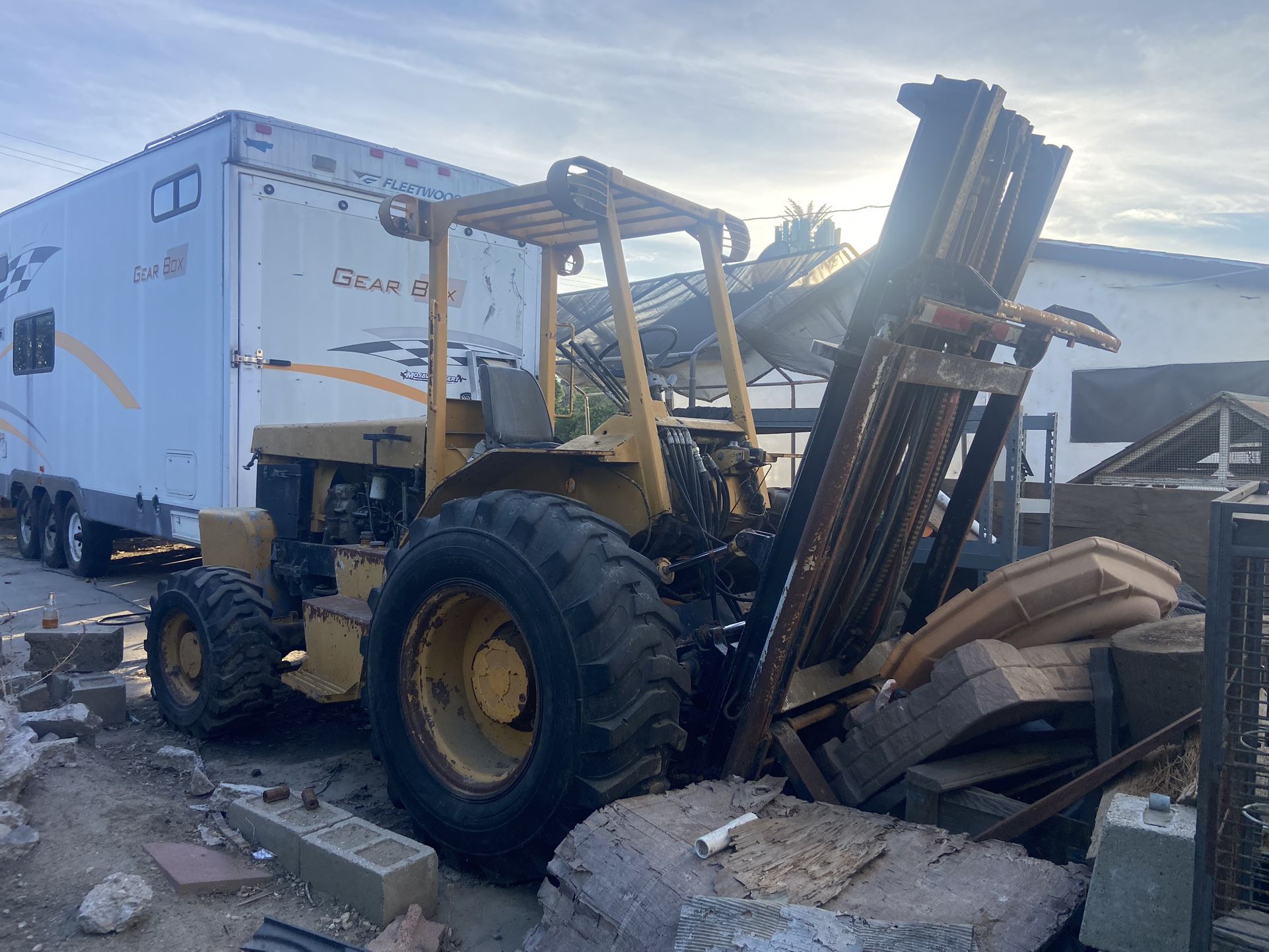 Sanson Forklift ($9000, OBO)