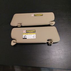 2007 To 2011 Cr V Sun Visor Right And Left $60.