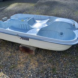 Pelican Paddle Boat (without Paddles ) 