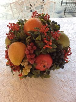 Fruit arrangement