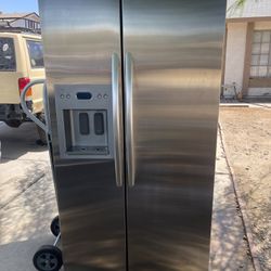 Kitchen Aid Refrigerator 
