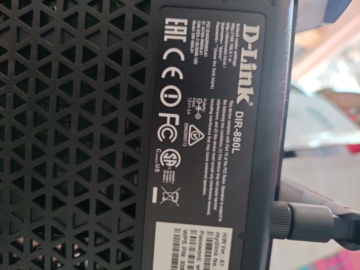 Like New Cable Internet Modem And Router