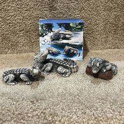 Alligator set of 3  Family Resin 3” animal figures