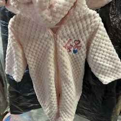 6-9mo  Coat 3-6 Sleeper Pink Girls Sleepers And Coat  5.00 Each 