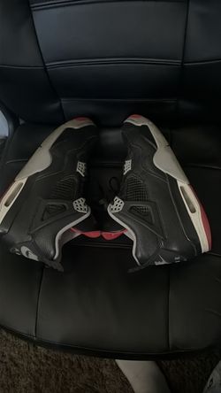 Jordan 4 Bred