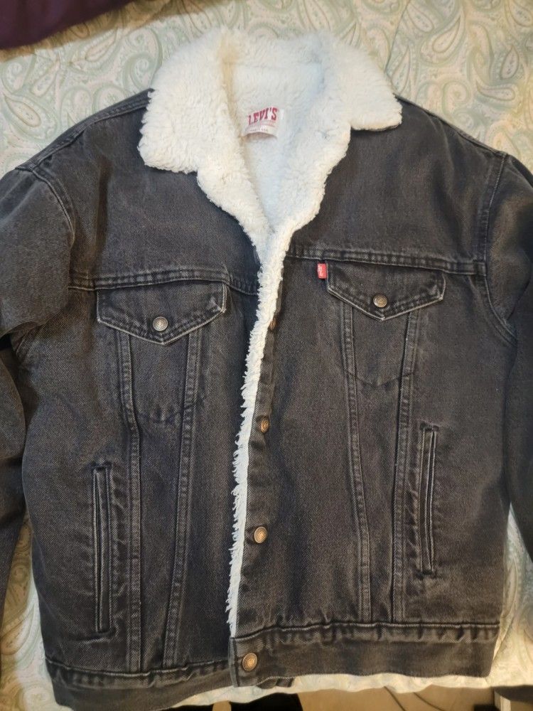 VINTAGE 1988 Levis Trucker Jacket Sherpa Lining