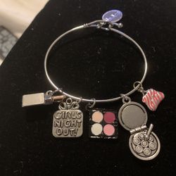 Ladies Night Out Bangle 