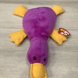 Patti Platypus Beanie Baby (DOB: 1/6/1993)