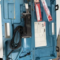 Makita reciprocating Saw