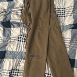 Essential Sweatpants 