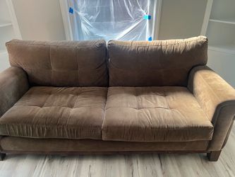 Very clean Sofa