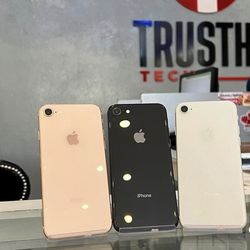 iPhone 8 Unlocked / Liberado 😃