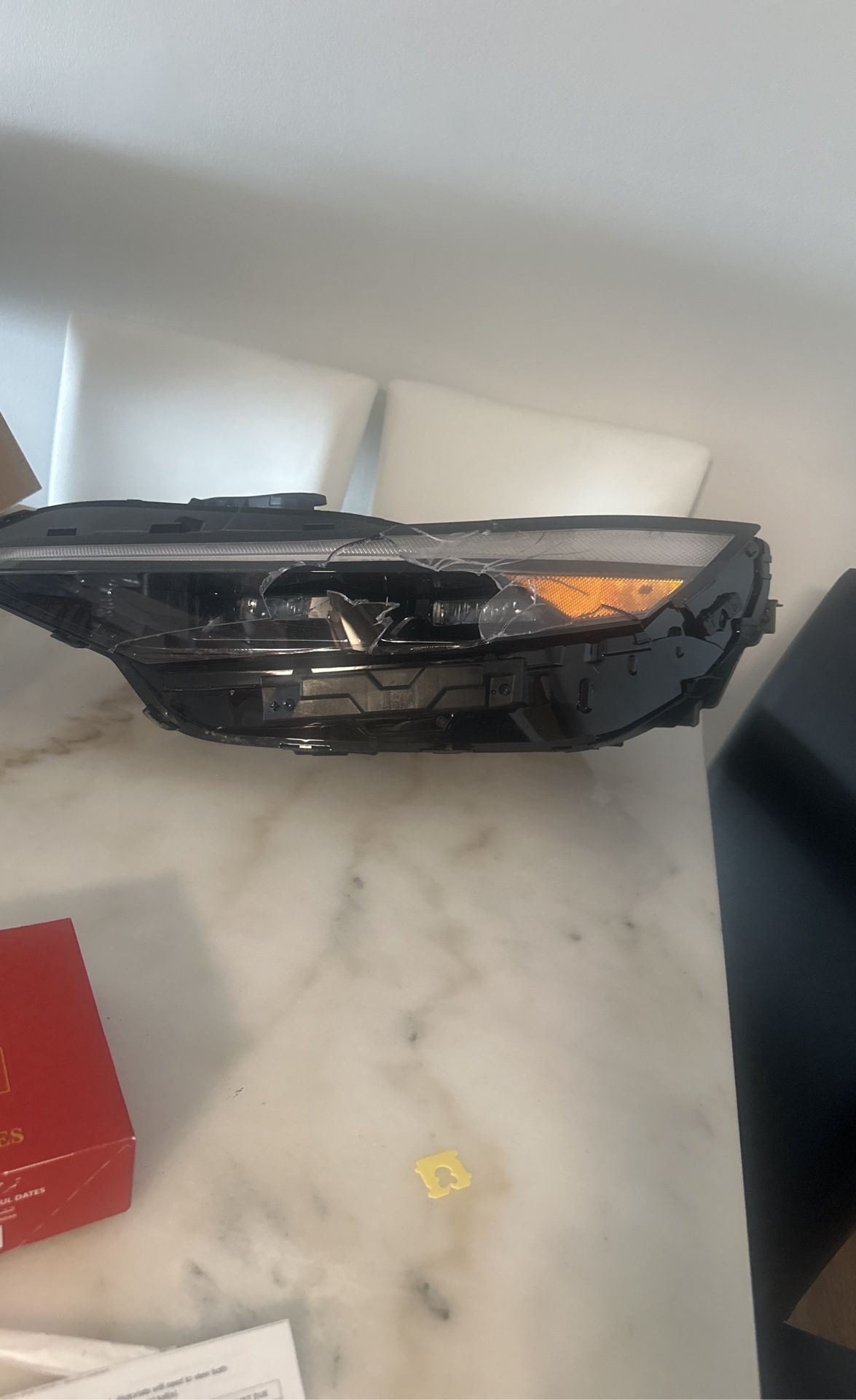 2024 elantra drivers side headlight