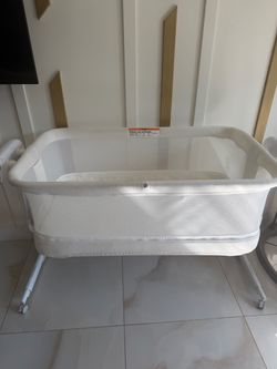 Maydolly Smart Baby Bassinet,