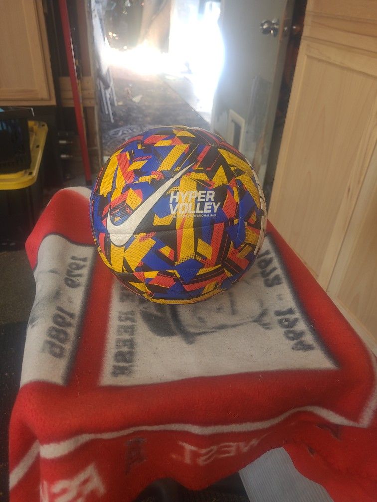 Nike Hyper Volly Vollyball