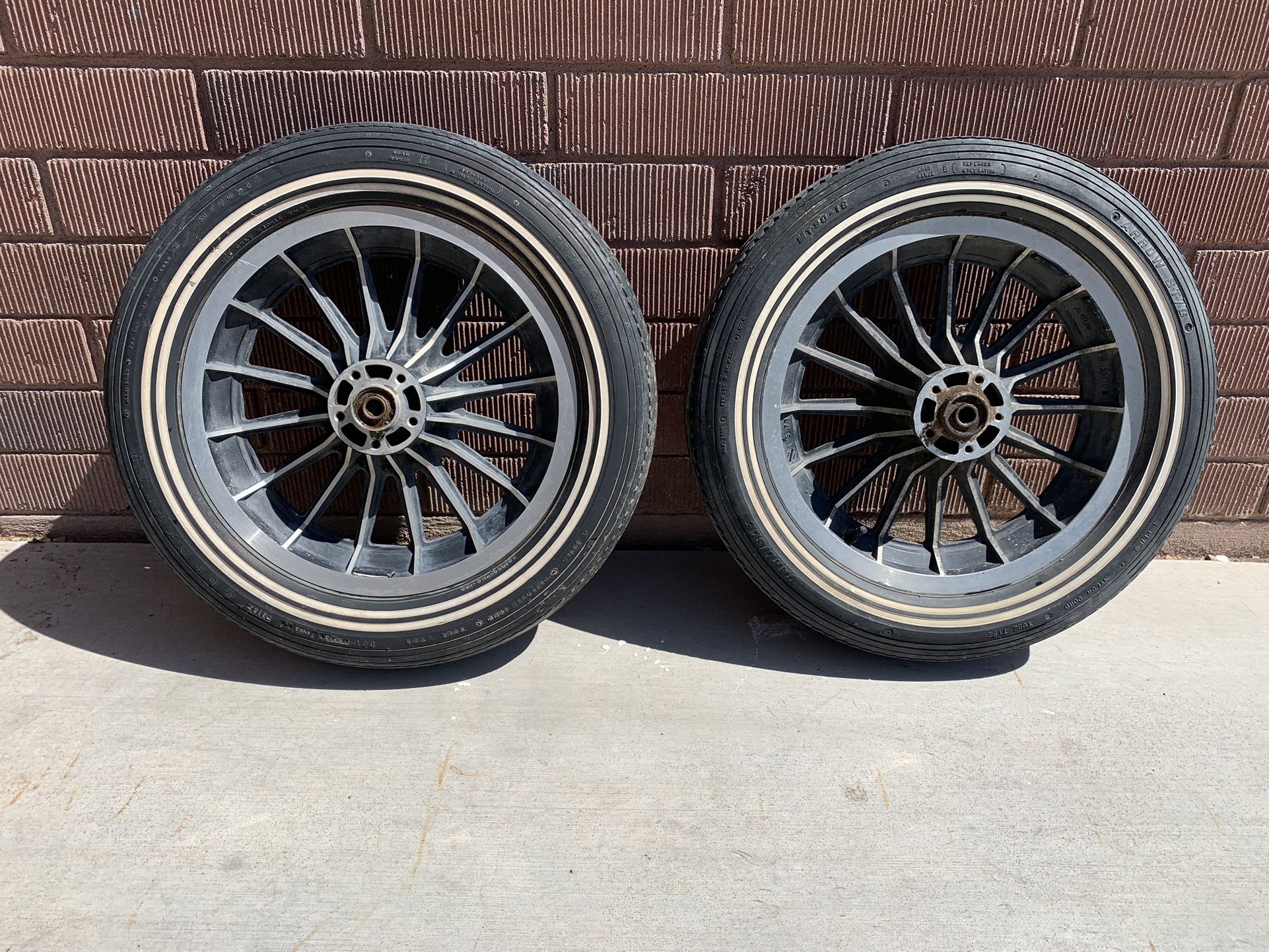 Vintage Harley Davidson 16” Mag Wheels