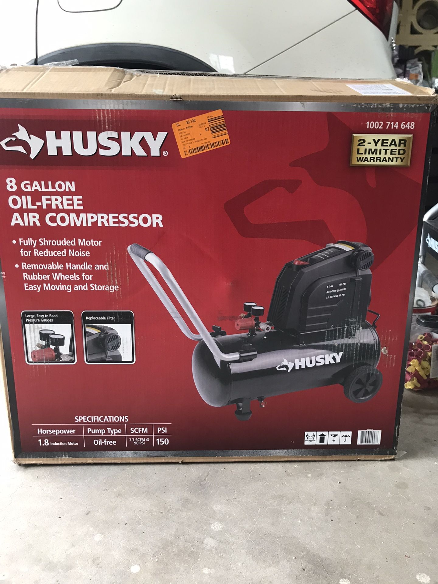 Husky 8gl 150 psi Hotdog Air Compressor (retail $180)