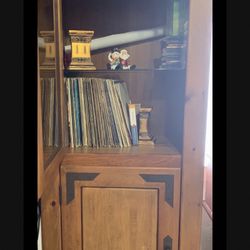 Estante Multiuso De Madera Sólida  27” X 78