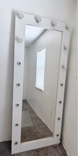 ligth Mirror