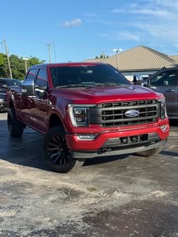 FORD F-150 LARIAT 2022