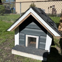 Small Dog House 