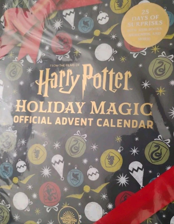 Harry Potter Advent Calendar 40 + Surprises over 25 days! NEW Holiday Magic