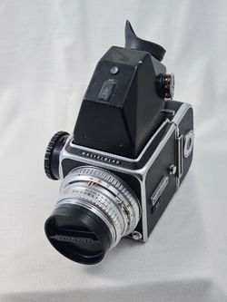 Hasselblad 500C Medium Format Film Kit - For Repair/CLA