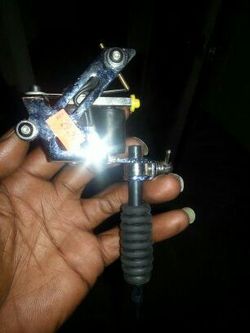 Tattoo gun