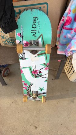 Skateboard