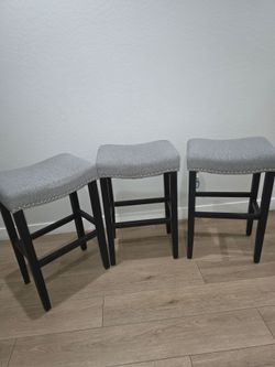 Bar stools set of 3