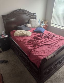 Queen Bed And Dresser