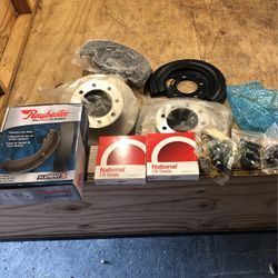 f 250 Rear Rotors , Dust Shields, Seals And Brake Hardware For 2006.