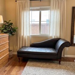 CHAISE LOUNGE DARK BROWN