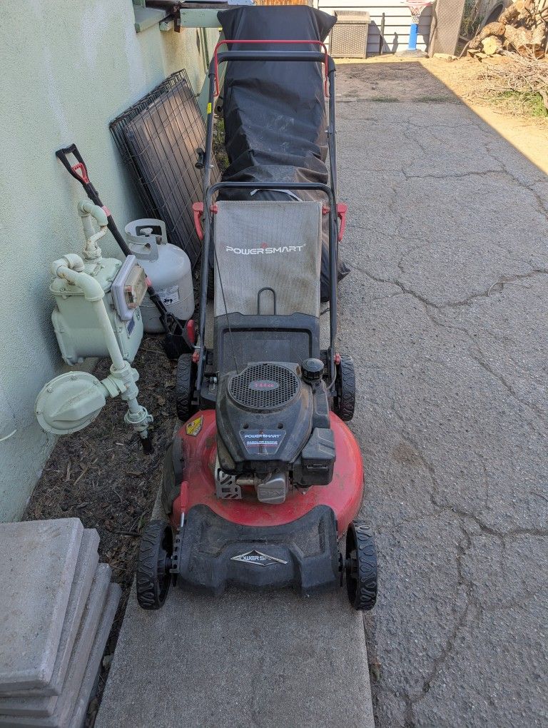Lawn Mower (Broken) 