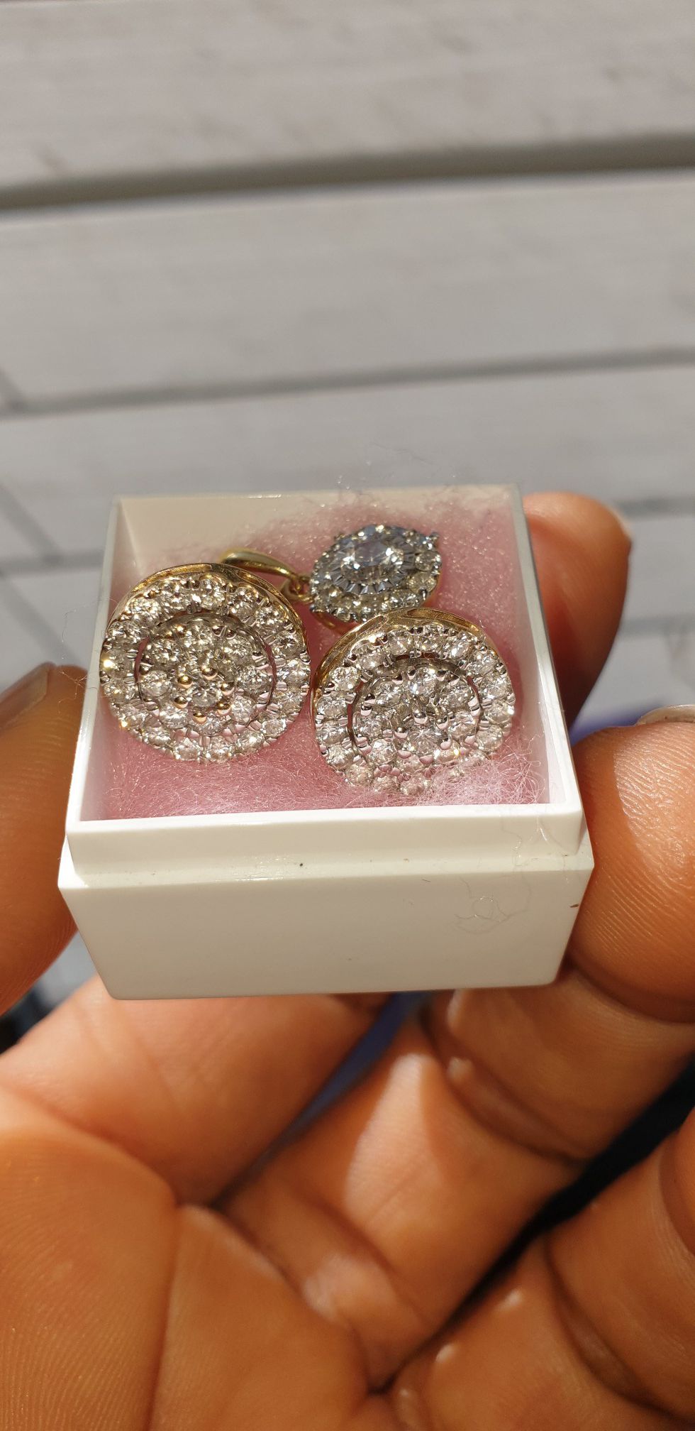 Diamond earrings w/pendant