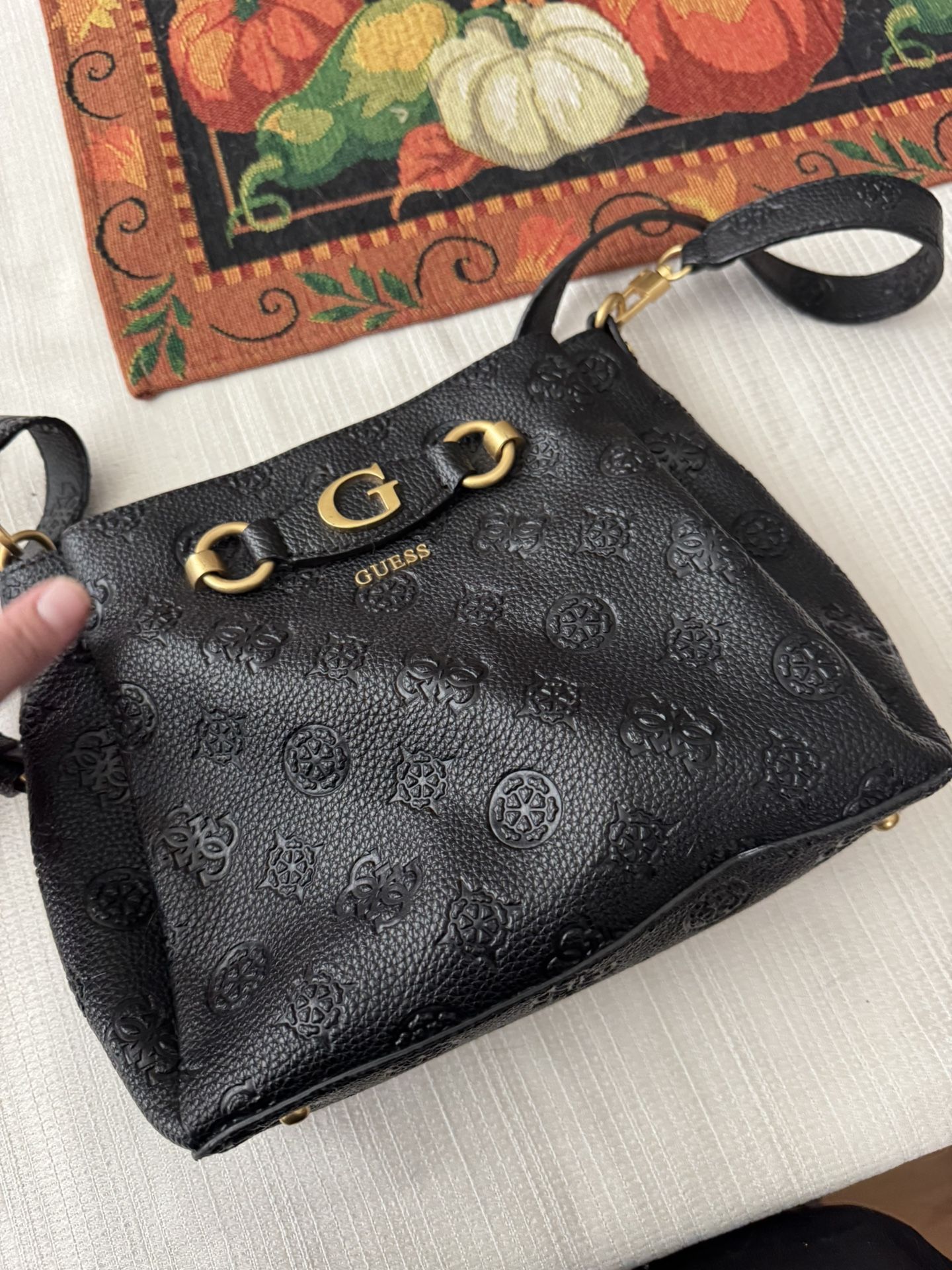 ‘Guess’ Purse