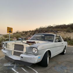 Classic FORD Mechanic  