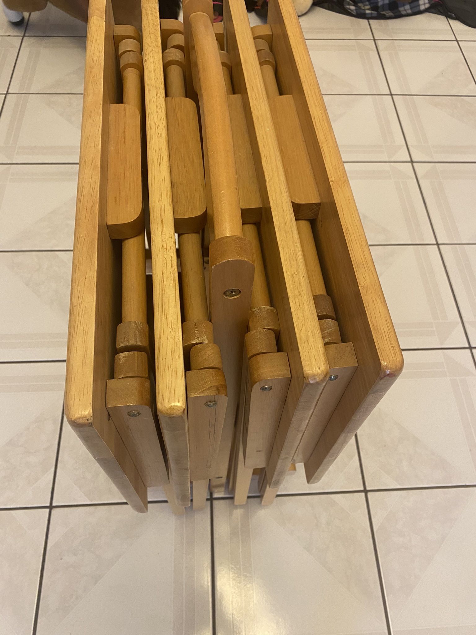 4 Small Rack Tables